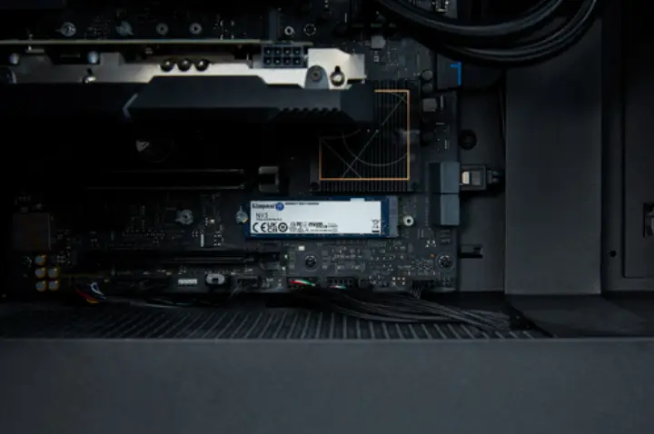 KINGSTON 2TO NV3 M.2 NVME - SNV3S/2000G 