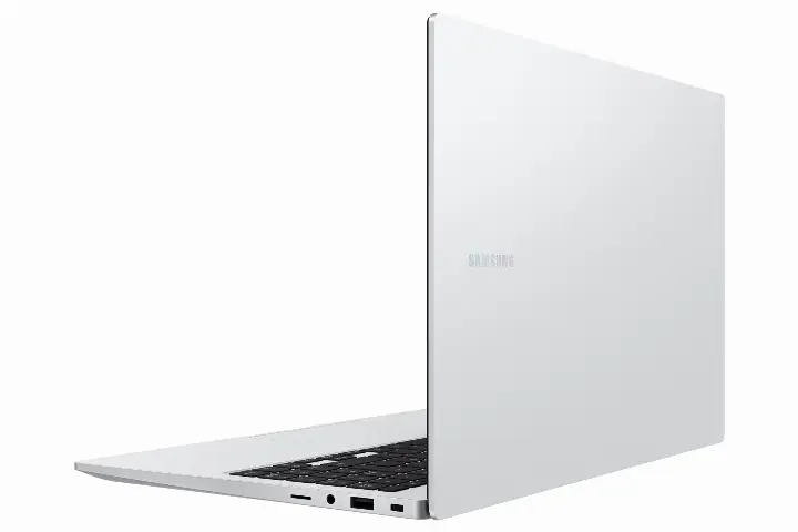 SAMSUNG BOOK4 15.6 FHD/CORE 5 120U/16GO/512GO/W11P 