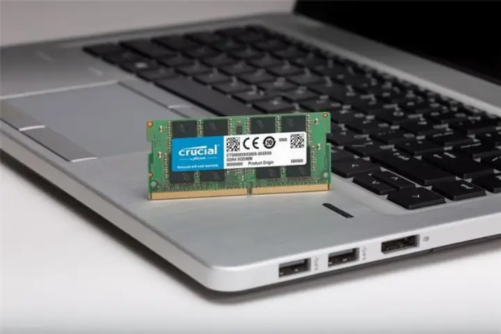 CRUCIAL 8GB DDR4-3200 SODIMM 