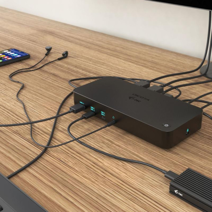 DICOTA D31951 STATION D'ACCUEIL AVEC FIL USB TYPE-C NOIR 