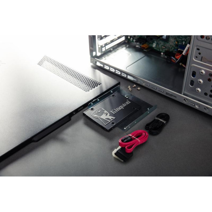 KINGSTON 256GB KC600 SATA3 2.5