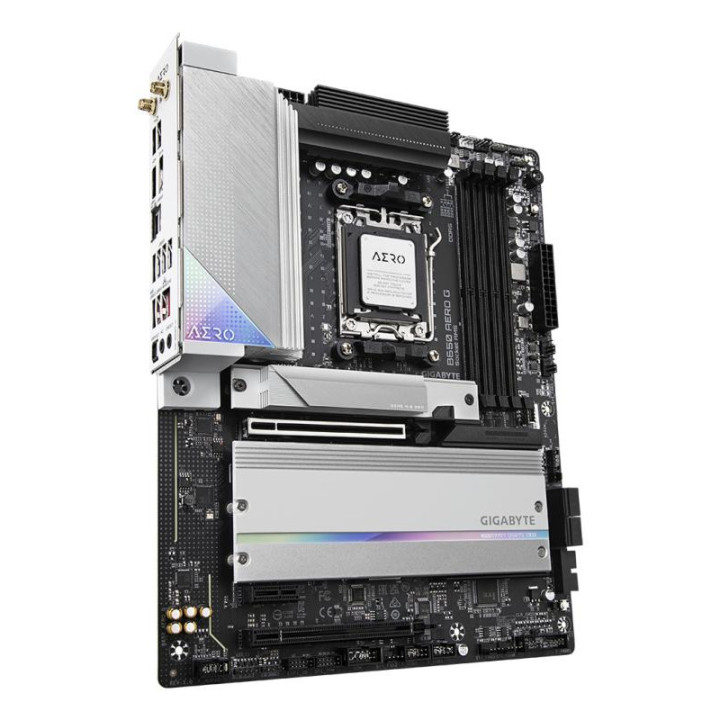 GIGABYTE B650 AERO G O 