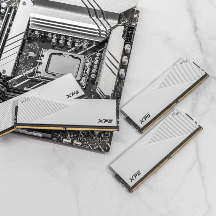 XPG LANCER MODULE DE MEMOIRE 32 GO 2 X 16 GO DDR5 288-PIN DIMM 